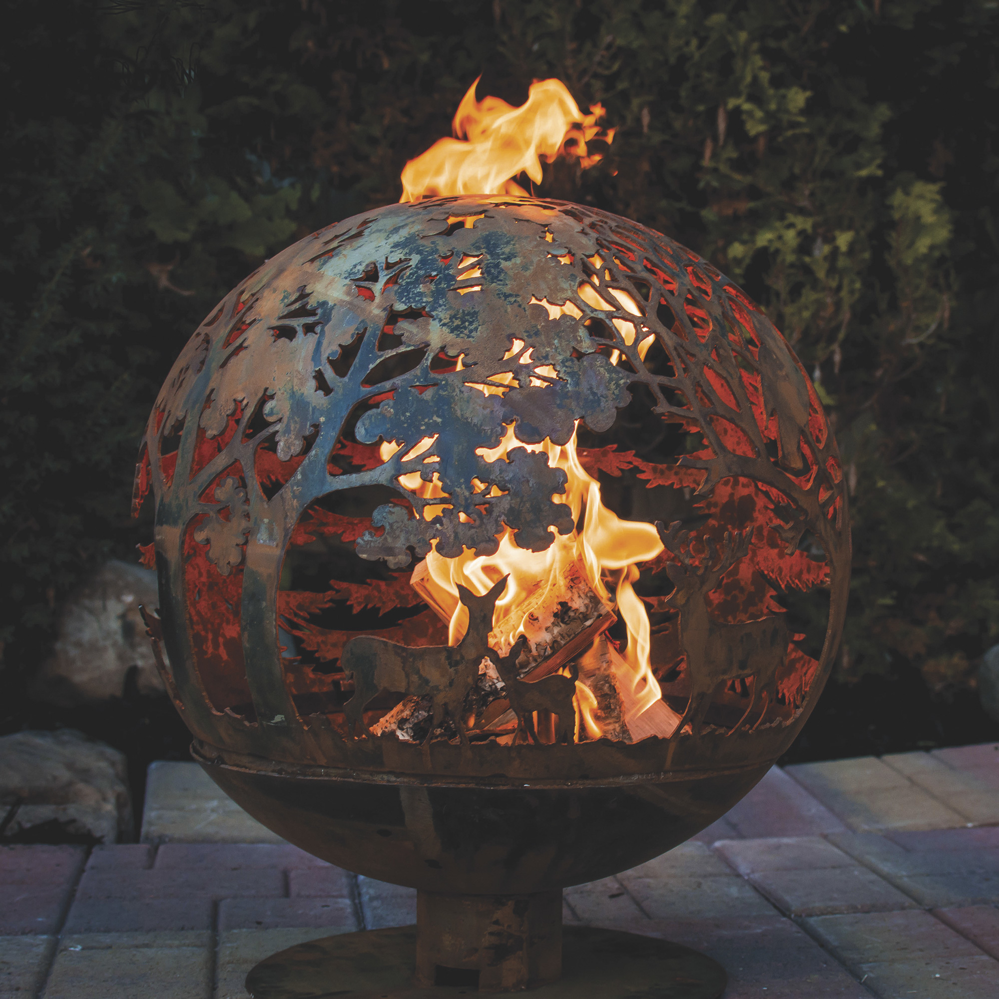 Esschert Wildlife Laser Cut Fire Pit Globe, Extra Large, Model# FF1012
